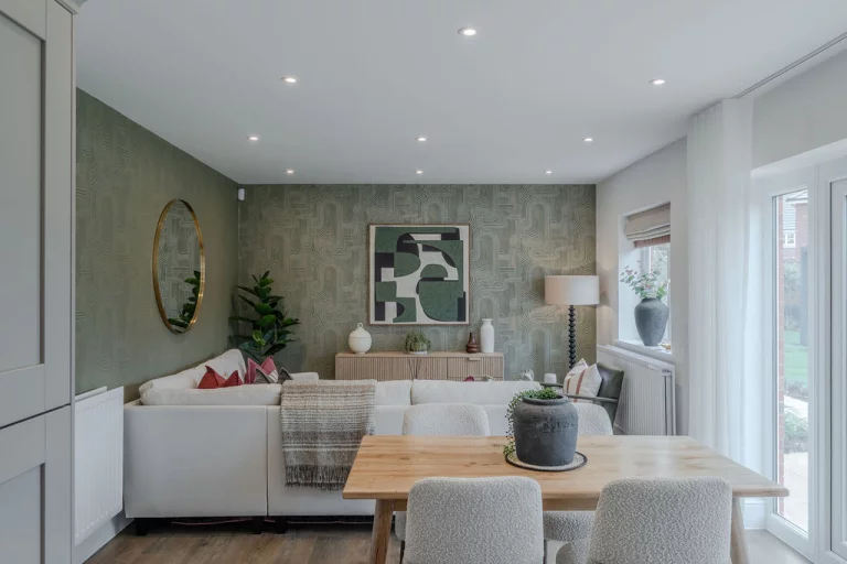 Image carousel 3523141 1767120721