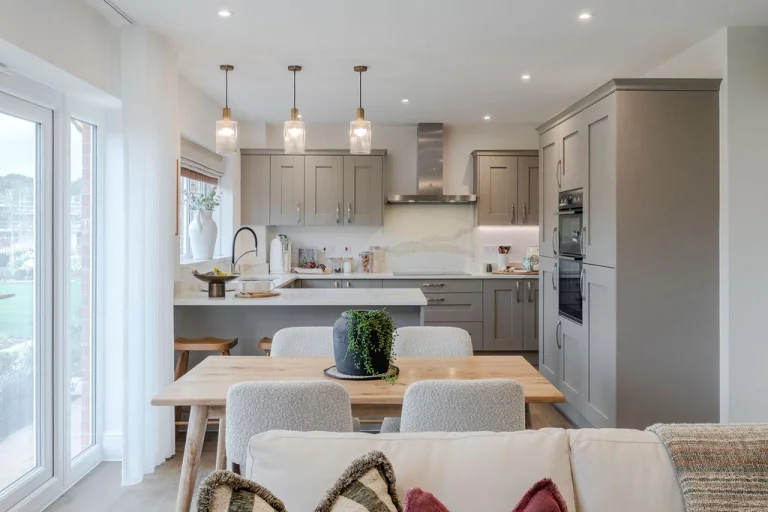 Image carousel 3523156 1767120740