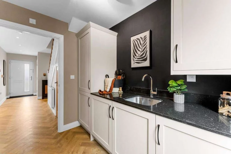 Image carousel 3524421 1767751260