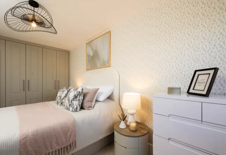 Image carousel 3524721 1767792148