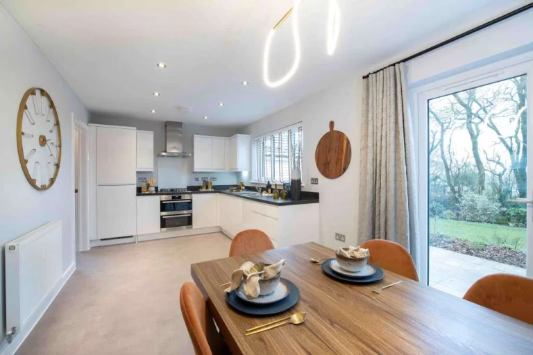 Image carousel 3525131 1767924070