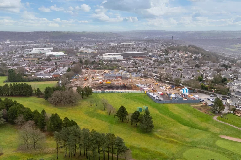 Image carousel 3525851 1768014073