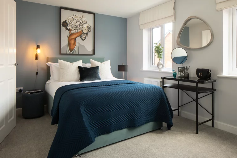 Image carousel 3525896 1768014085