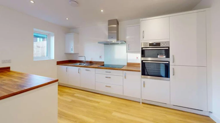 Image carousel 3526251 1768269677