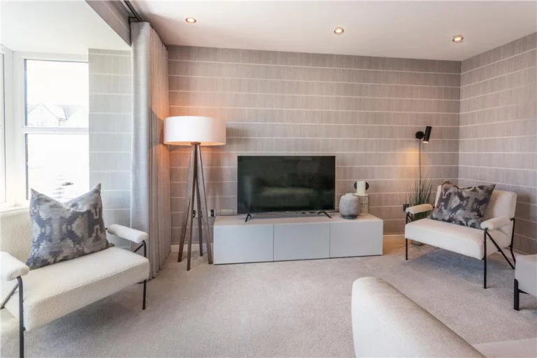 Image carousel 3526376 1768269825