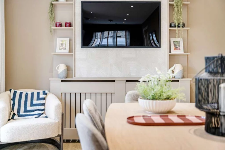 Image carousel 3527451 1768356073