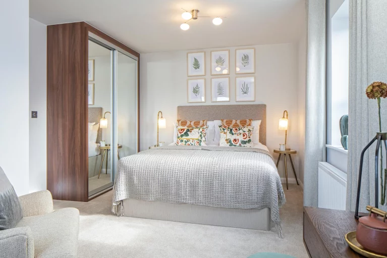 Image carousel 3527611 1768359798