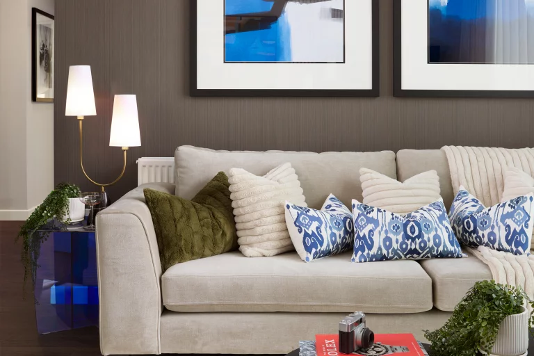 Image carousel 3527646 1768359818