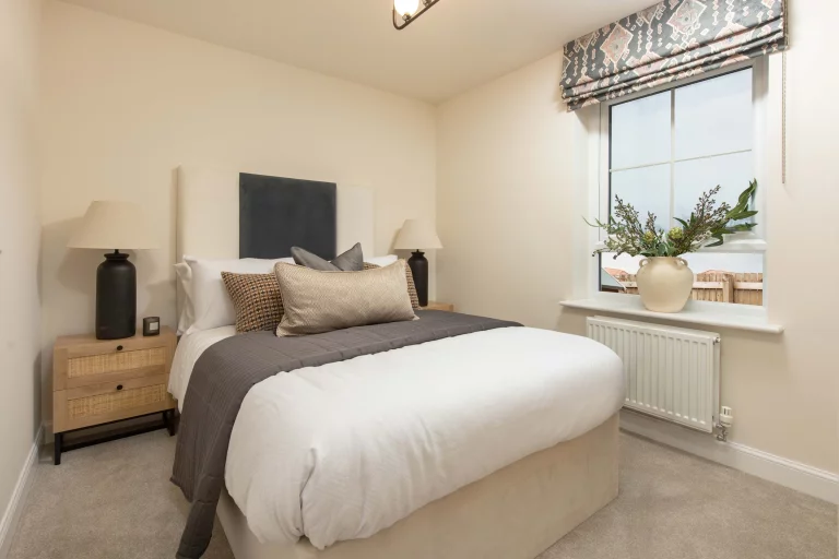 Image carousel 3528146 1768446210