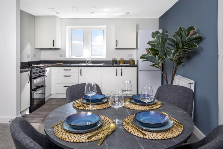 Image carousel 3528311 1768532487