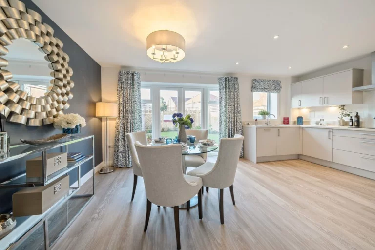 Image carousel 3529021 1768615255