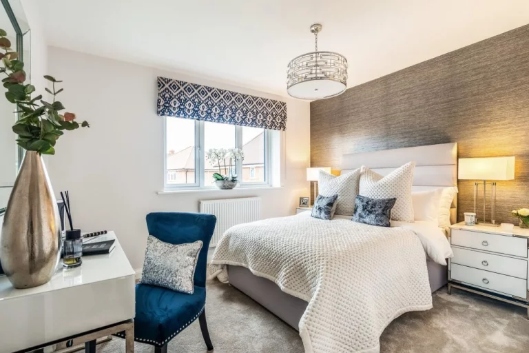 Image carousel 3529091 1768615260