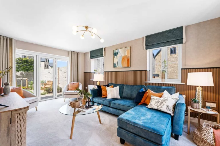 Image carousel 3529426 1768615294