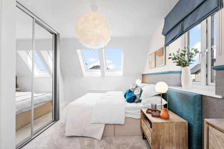 Image carousel 3529496 1768615295