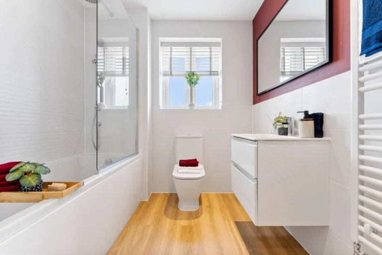 Image carousel 3529891 1768615304