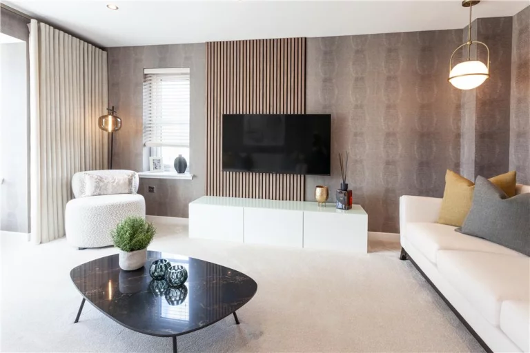 Image carousel 3530436 1768788355