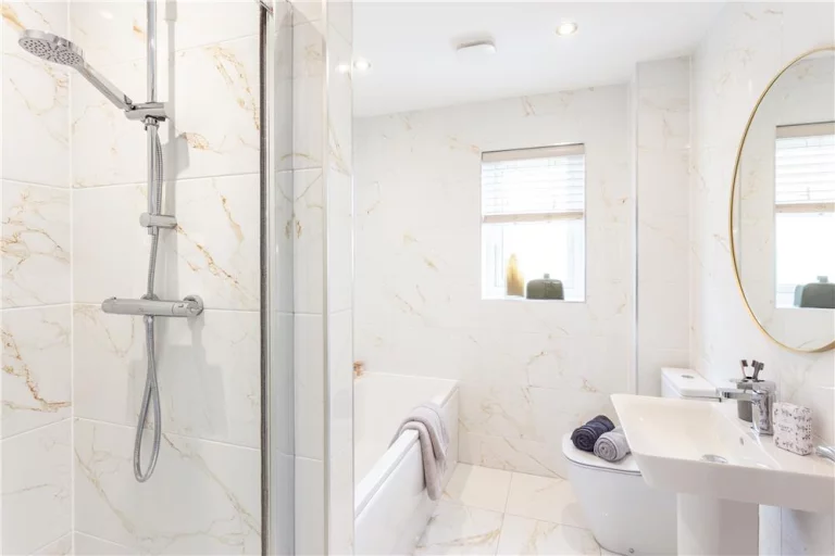 Image carousel 3530506 1768788367