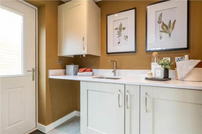 Image carousel 3530656 1768788618