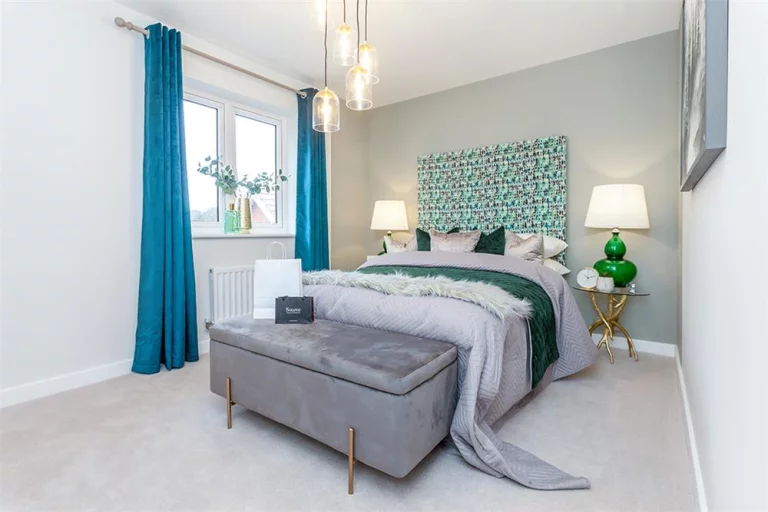 Image carousel 3530861 1768788629