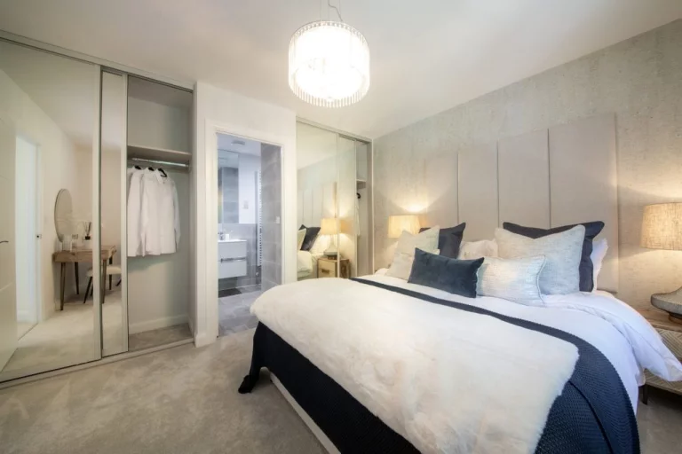 Image carousel 3532926 1768960859