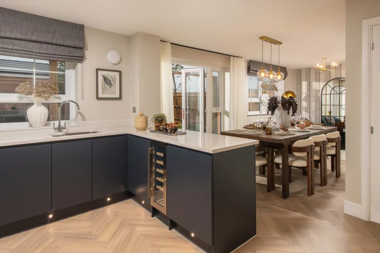 Image carousel 3533251 1768964450