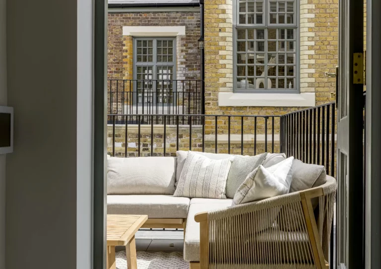 Image carousel 3536266 1769535642