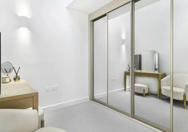 Image carousel 3536306 1769536501