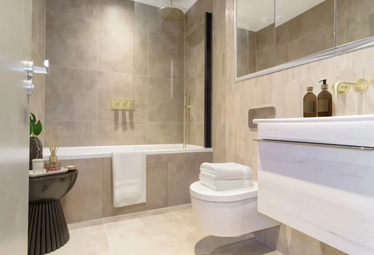 Image carousel 3536341 1769552625