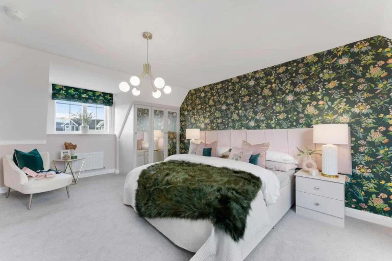 Image carousel 3536856 1769565675