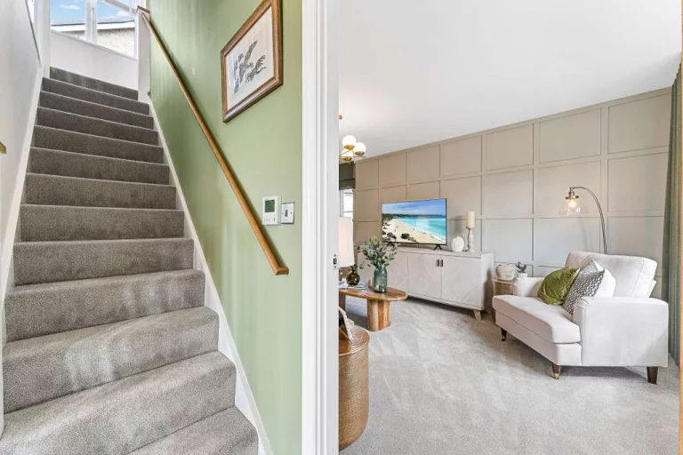 Image carousel 3537421 1769652054