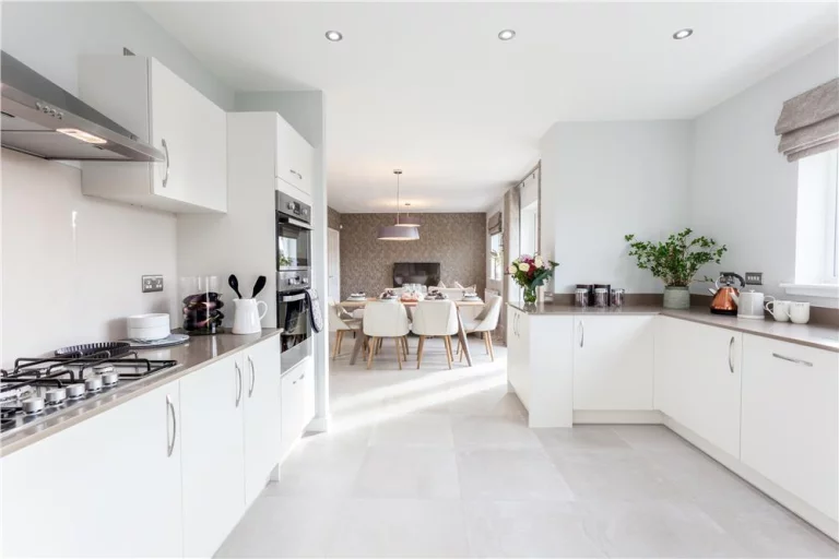 Image carousel 3539351 1769825243