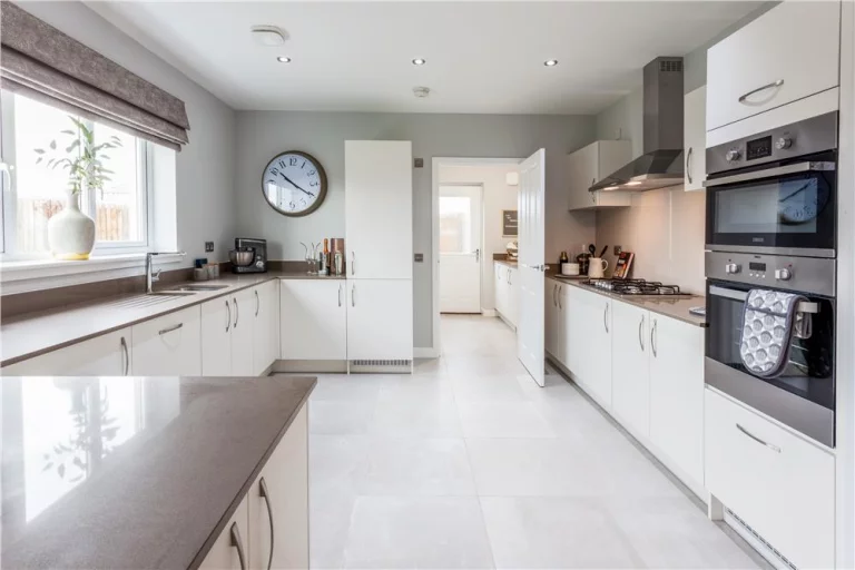 Image carousel 3539356 1769825243