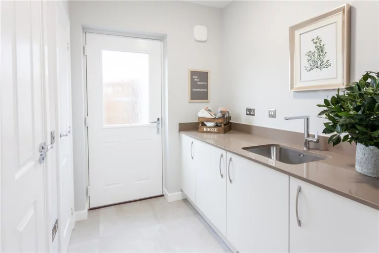 Image carousel 3539361 1769825243