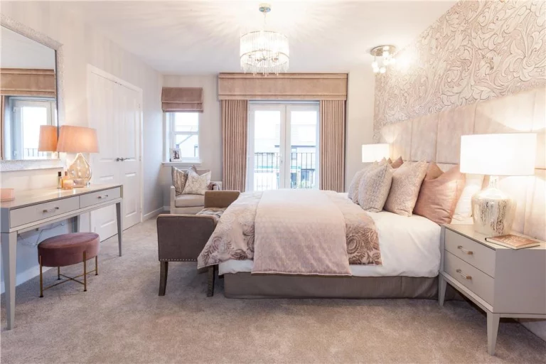 Image carousel 3539371 1769825244