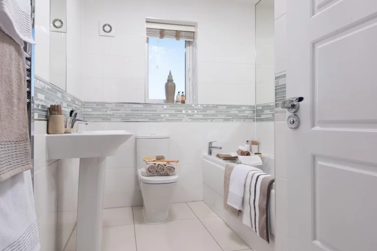 Image carousel 3539796 1769835667