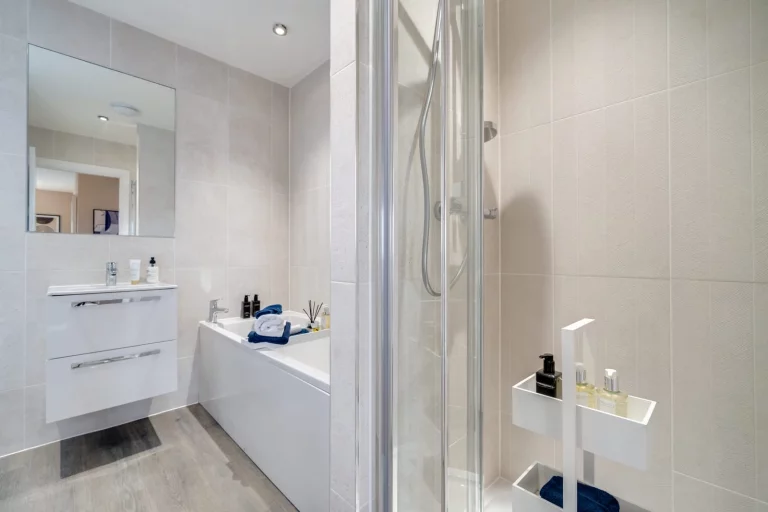 Image carousel 3539946 1769835672