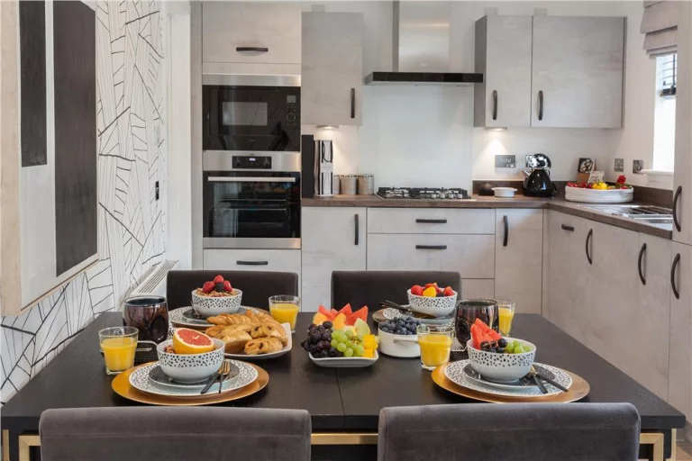 Image carousel 3540261 1775700388