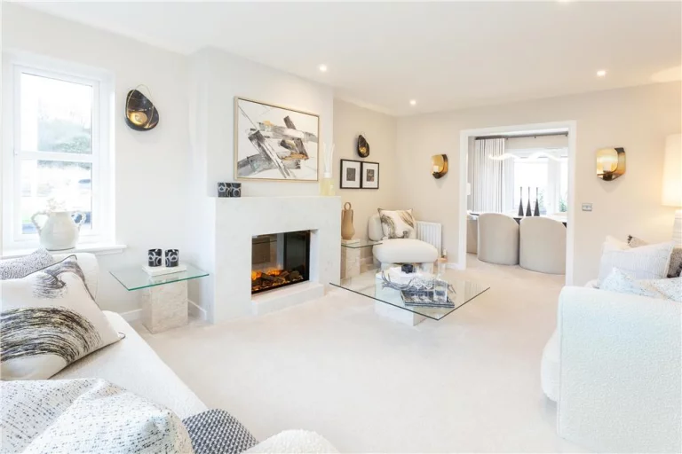 Image carousel 3540281 1775268406