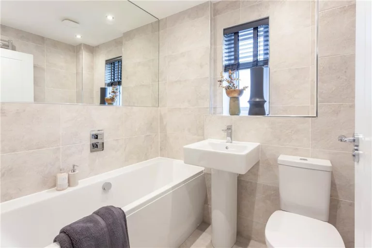 Image carousel 3540471 1769911686