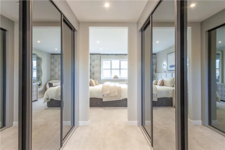 Image carousel 3540516 1769911691