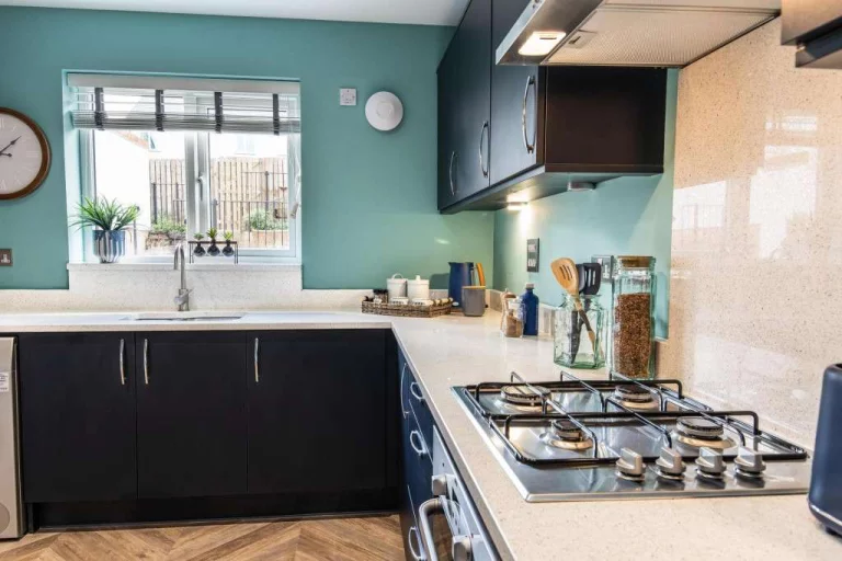 Image carousel 3541996 1770343286