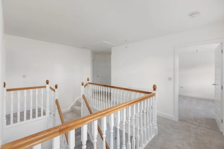 Image carousel 3542986 1770354075