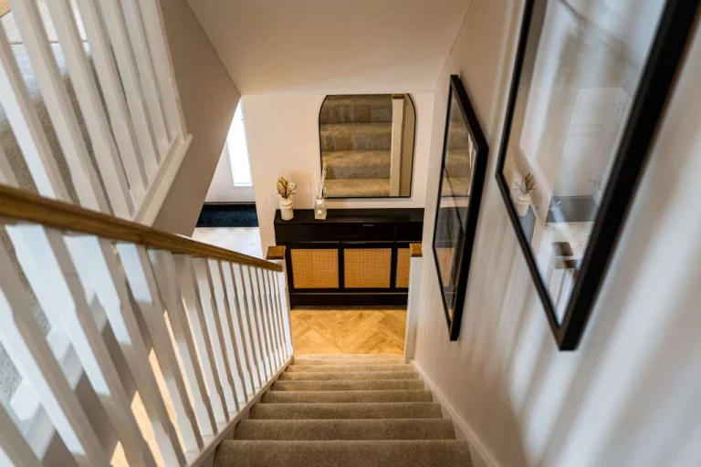 Image carousel 3543416 1770429654