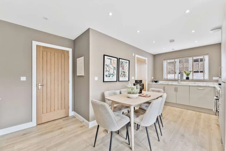 Image carousel 3543421 1770429654