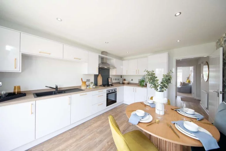 Image carousel 3543716 1770429673