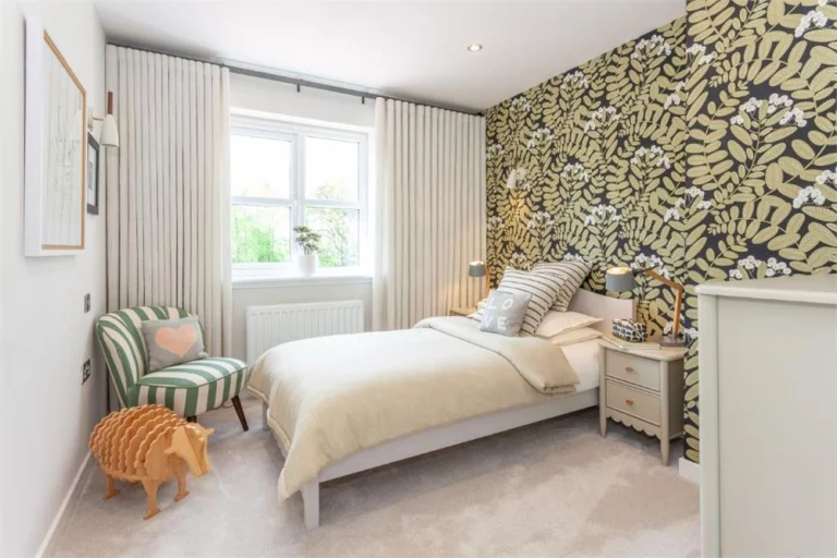 Image carousel 3544741 1775700386