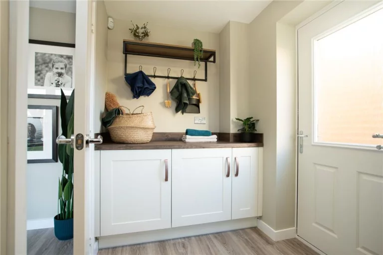 Image carousel 3544991 1770516529