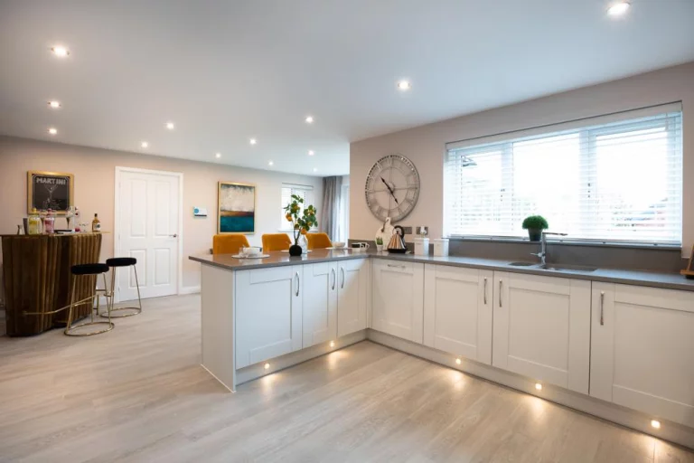 Image carousel 3545116 1770517257