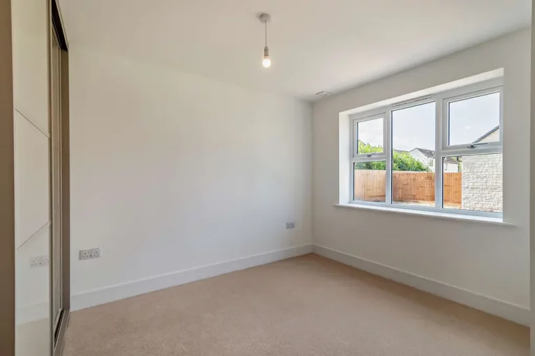 Image carousel 3545446 1770572931