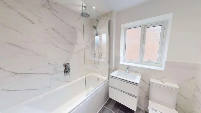 Image carousel 3545696 1770688873